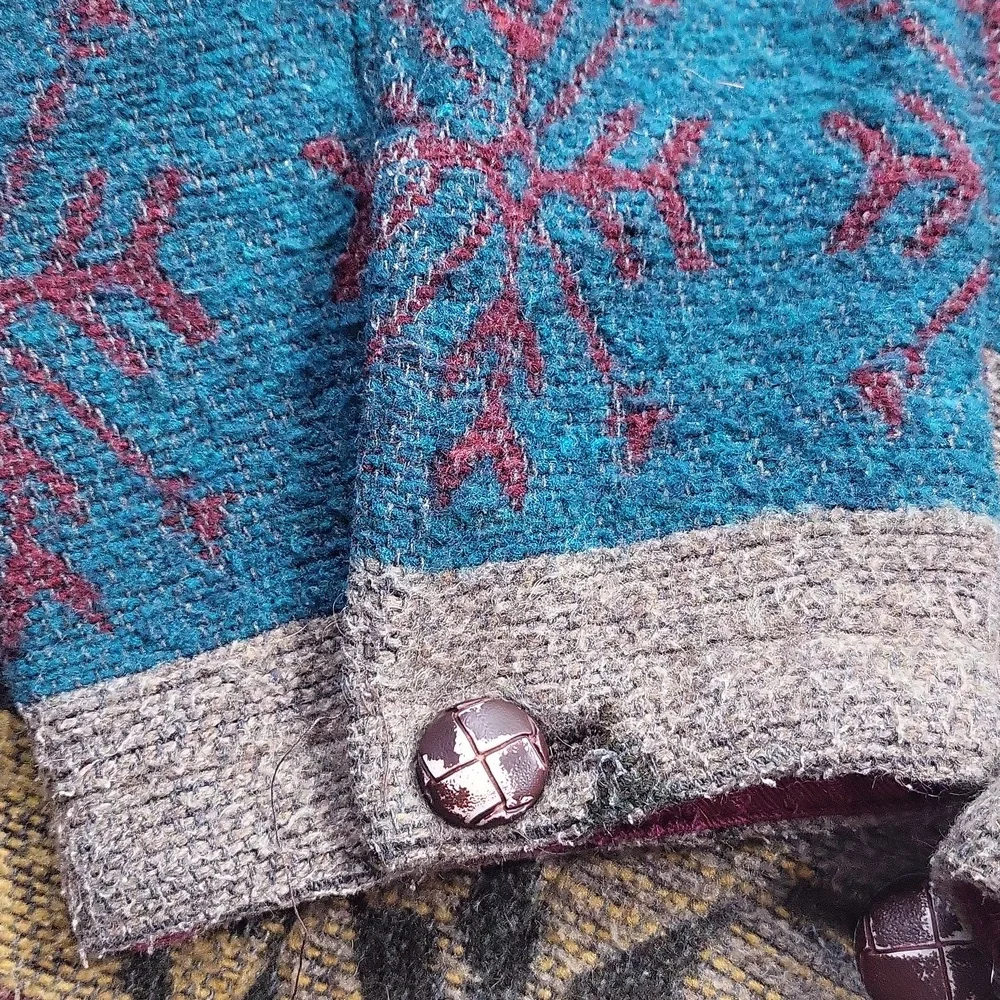 Women's Multicolor Wool Blend Jacket Southwestern Style - Picture 3 of 8
